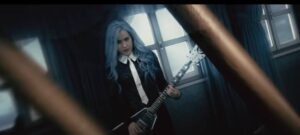Η Alissa White-Gluz ξεκινάει σόλο ταξίδι με το “The Room Where She Die” + βίντεο