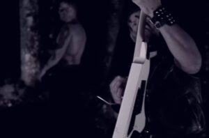 TRIUMPHER: το ΝΕΟ τραγούδι τους “Black Blood”.