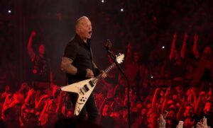 Οι Metallica μοιράζονται δύο επίσημα live βίντεο από την εμφάνισή τους στην Ελλάδα