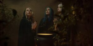Η BLUE MEDUSA των ALISSA WHITE-GLUZ κυκλοφορεί το νέο της single, «Flying Monkey».