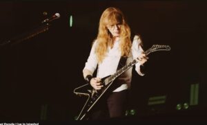 MEGADETH – Επίσημο live video για το “Puppet Parade”