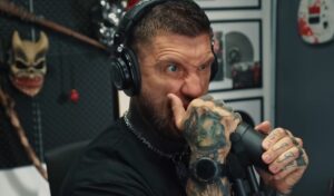 Alex Terrible διαλύει το “Freak On A Leash” των KORN | Metal Territory