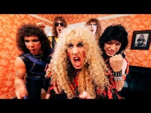 Twisted Sister - We're Not Gonna Take It (βίντεο)