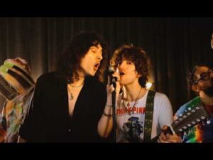 Stanley Simmons: Οι γιοι των Paul Stanley και Gene Simmons ξεκίνησαν την πρώτη τους περιοδεία | Metal Territory