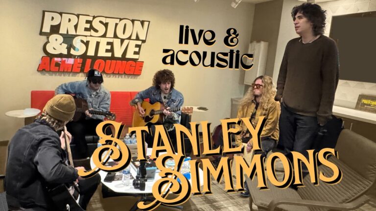 Οι Stanley Simmons στη ραδιοφωνική τους εμφάνιση